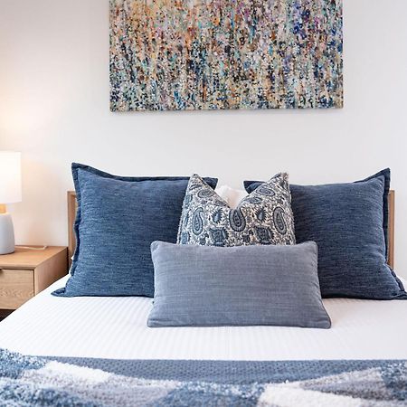Bluebird Daze By Revelstoke Vacations Apartment Екстериор снимка