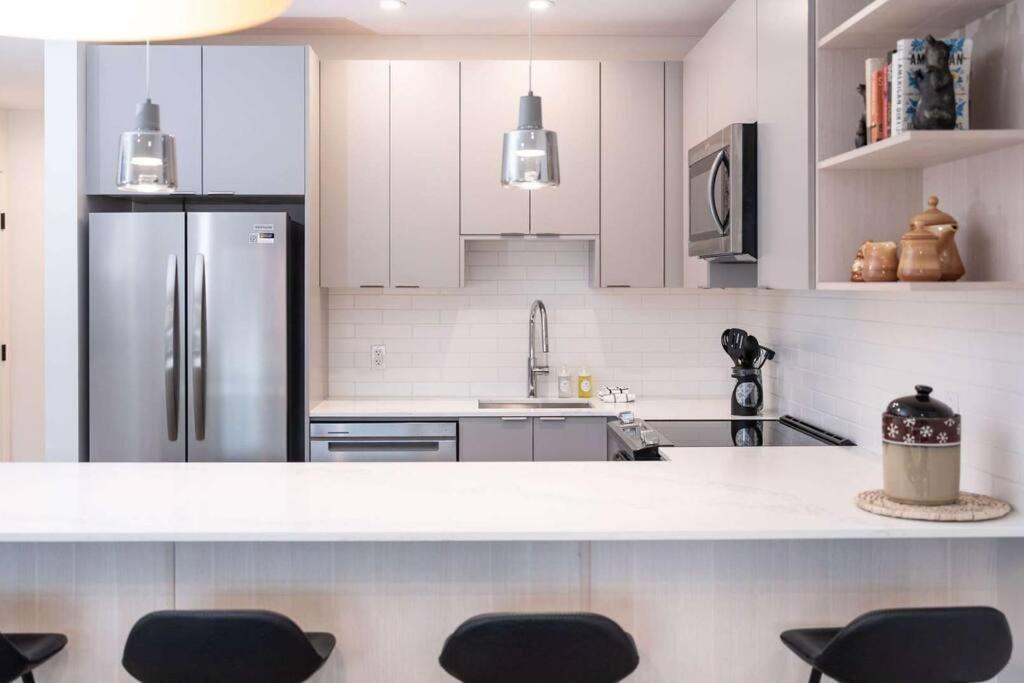 Bluebird Daze By Revelstoke Vacations Apartment Екстериор снимка